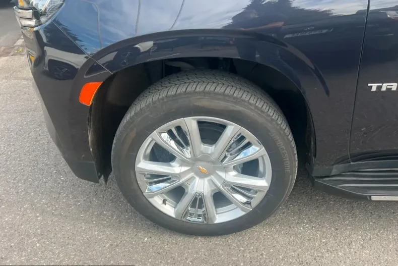Chevrolet Tahoe din 2024 cu 36.100 km - oferta CHE209940 - foto 8