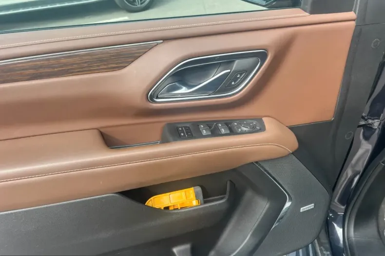 Chevrolet Tahoe din 2024 cu 36.100 km - oferta CHE209940 - foto 11