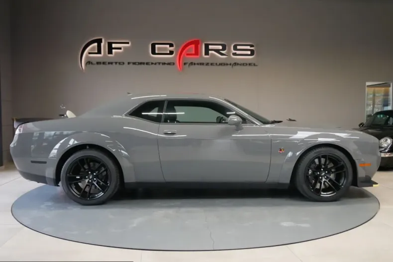 Dodge Challenger din 2025 cu 4.976 km - oferta DOD209941 - foto 6