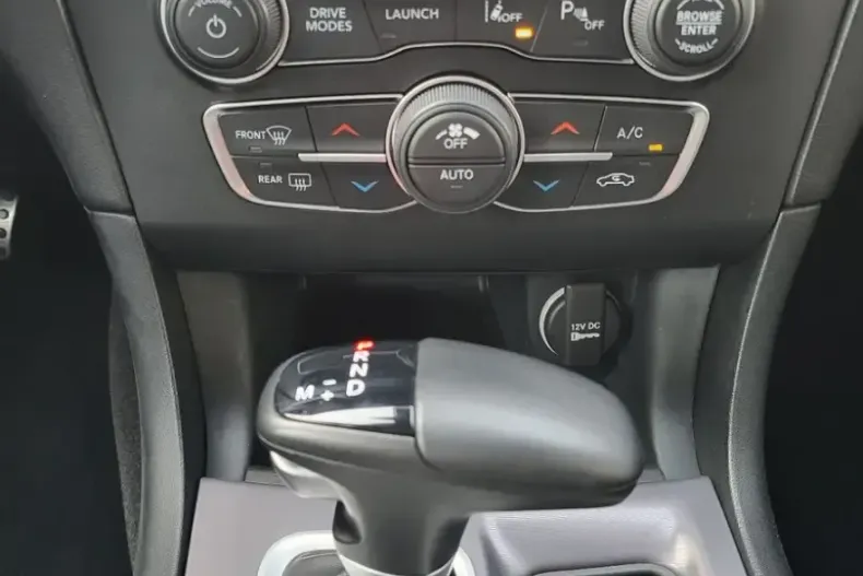 Dodge Charger din 2024 cu 14.800 km - oferta DOD209943 - foto 21