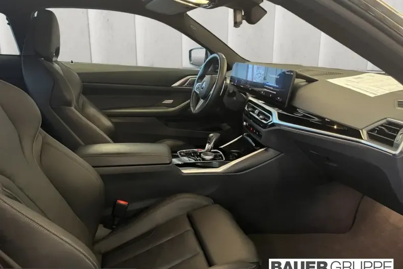 BMW M4 (Seria 4) din 2024 cu 30.798 km - oferta BMW209944 - foto 19