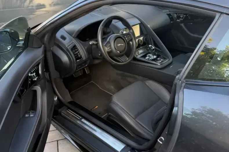Jaguar F-Type din 2023 cu 17.035 km - oferta JAG209949 - foto 7