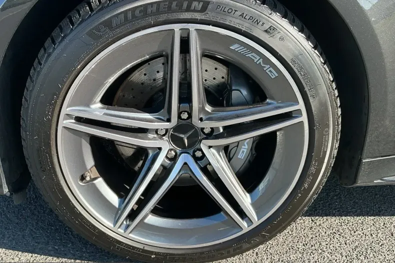 Mercedes-Benz AMG GT (Clasa GT) din 2023 cu 17.501 km - oferta MER209950 - foto 6