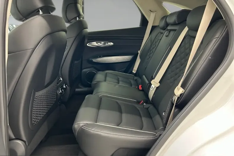 Genesis GV70 din 2024 cu 14.650 km - oferta GEN209952 - foto 14