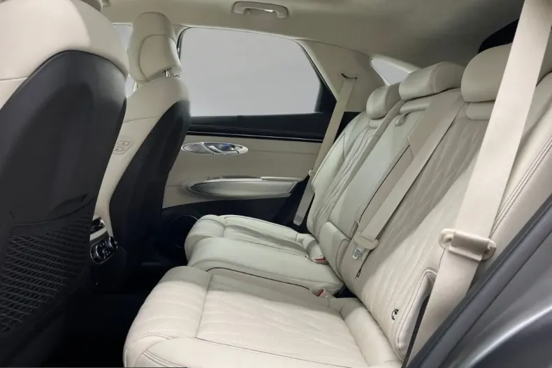 Genesis GV70 din 2025 cu 19.950 km - oferta GEN209953 - foto 14