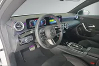 Mercedes-Benz CLA 200 (Clasa CLA) din 2025 cu 7.800 km - oferta MER209957 - foto 13