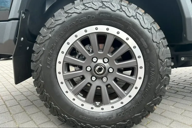 INEOS Grenadier din 2025 cu 9.500 km - oferta INE209961 - foto 15