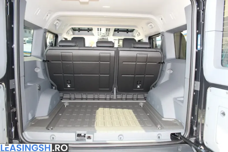 INEOS Grenadier din 2025 cu 3.470 km - oferta INE209962 - foto 13