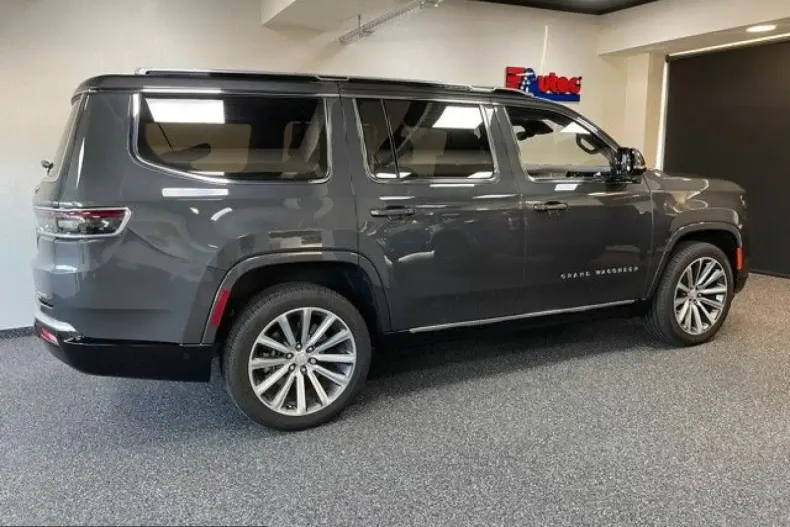 Jeep Wagoneer din 2025 cu 33.539 km - oferta JEE209964 - foto 8