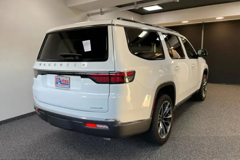 Jeep Wagoneer din 2025 cu 9.912 km - oferta JEE209966 - foto 6