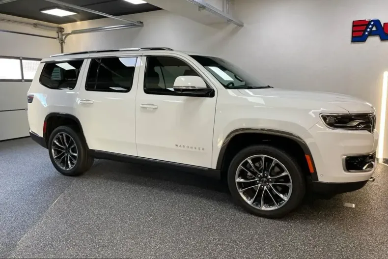 Jeep Wagoneer din 2025 cu 9.912 km - oferta JEE209966 - foto 7