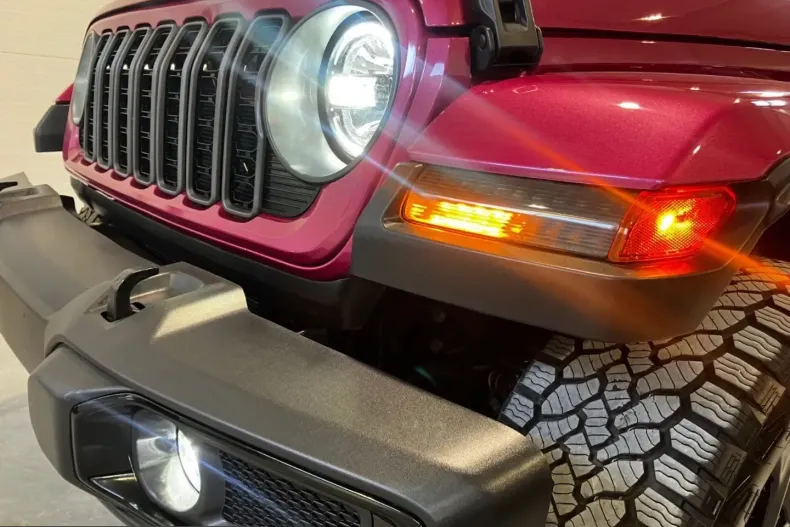 Jeep Gladiator din 2024 cu 11.000 km - oferta JEE209967 - foto 15