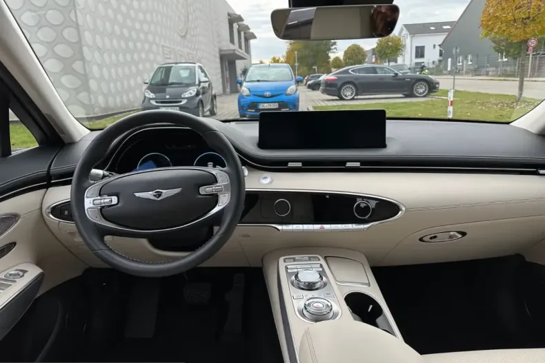Genesis GV70 din 2025 cu 1.750 km - oferta GEN209973 - foto 13