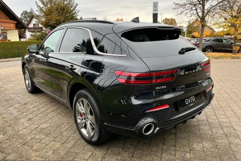 Genesis GV70 din 2025 cu 2.750 km - oferta GEN209974 - foto 3
