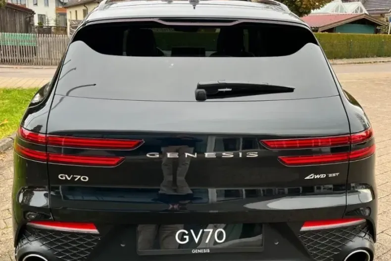 Genesis GV70 din 2025 cu 2.750 km - oferta GEN209974 - foto 5