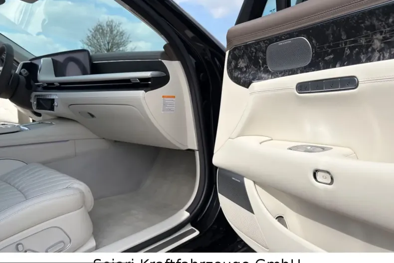 Genesis G90 din 2025 cu 5.990 km - oferta GEN209975 - foto 37