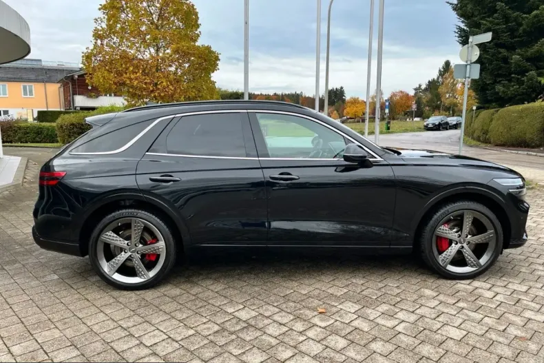 Genesis GV70 din 2024 cu 5.850 km - oferta GEN209976 - foto 7