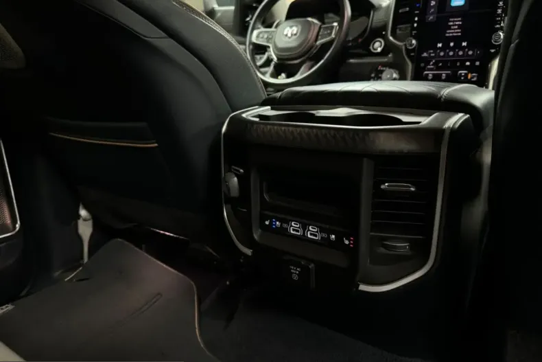 Dodge RAM din 2025 cu 17.034 km - oferta DOD209981 - foto 37