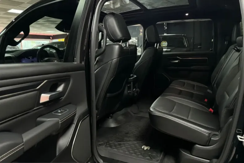 Dodge RAM din 2024 cu 23.151 km - oferta DOD209982 - foto 26