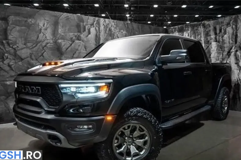 Dodge RAM din 2024 cu 9.056 km - oferta DOD209987 - foto 1