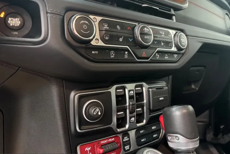 Jeep Wrangler din 2024 cu 22.131 km - oferta JEE209993 - foto 15