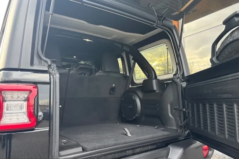 Jeep Wrangler din 2024 cu 22.131 km - oferta JEE209993 - foto 20