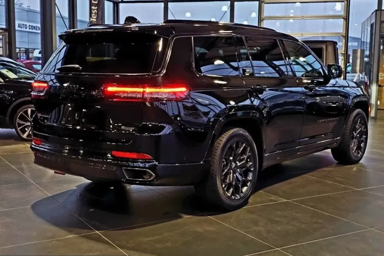Jeep Grand Cherokee din 2024 cu 14.500 km - oferta JEE209995 - foto 3