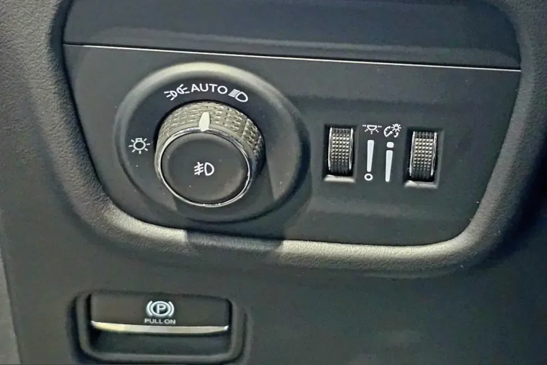 Jeep Grand Cherokee din 2024 cu 14.500 km - oferta JEE209995 - foto 18