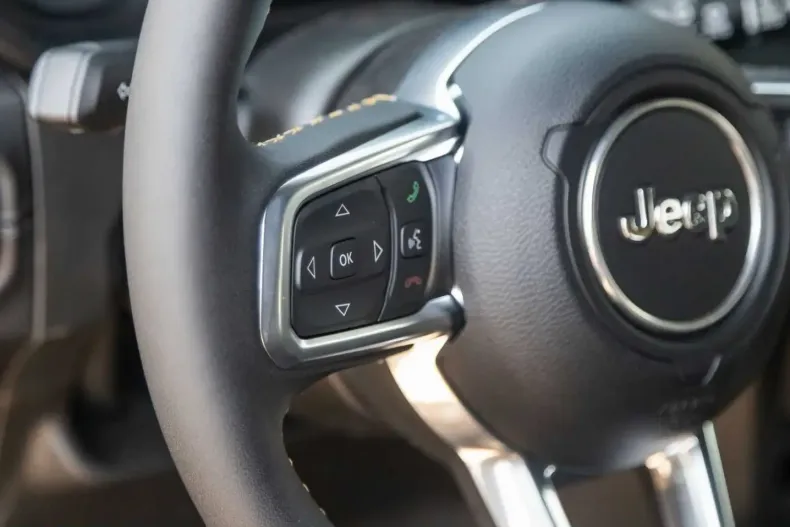 Jeep Wrangler din 2025 cu 5.000 km - oferta JEE209997 - foto 9