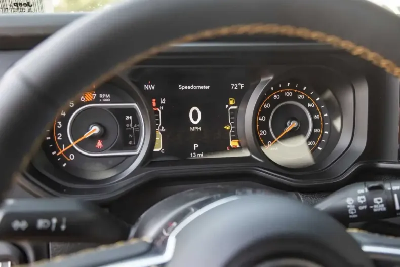 Jeep Wrangler din 2025 cu 5.000 km - oferta JEE209997 - foto 10