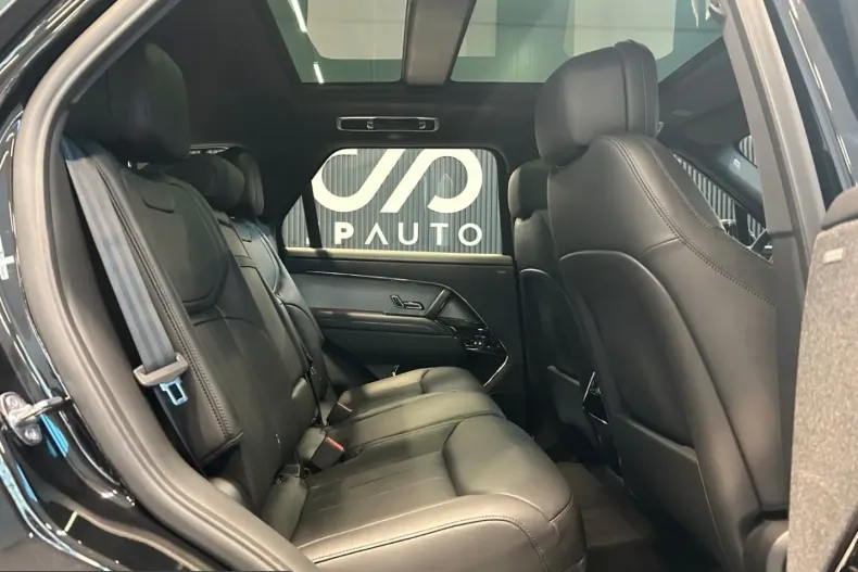 Land Rover Range Rover Sport din 2025 cu 4.521 km - oferta LAN209998 - foto 5