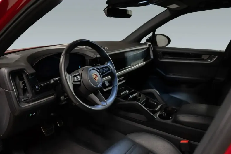 Porsche Cayenne din 2024 cu 4.200 km - oferta POR210004 - foto 4