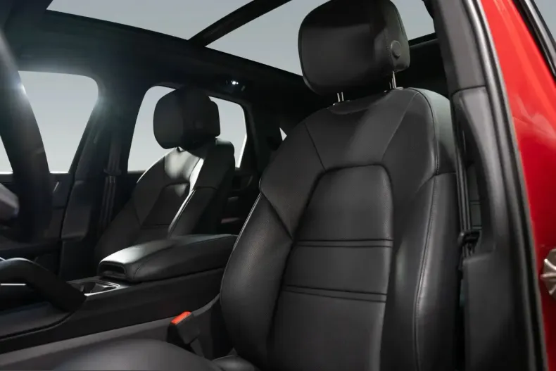 Porsche Cayenne din 2024 cu 4.200 km - oferta POR210004 - foto 5