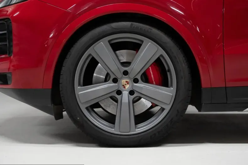 Porsche Cayenne din 2024 cu 4.200 km - oferta POR210004 - foto 6
