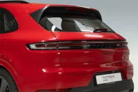 Porsche Cayenne din 2024 cu 4.200 km - oferta POR210004 - foto 12