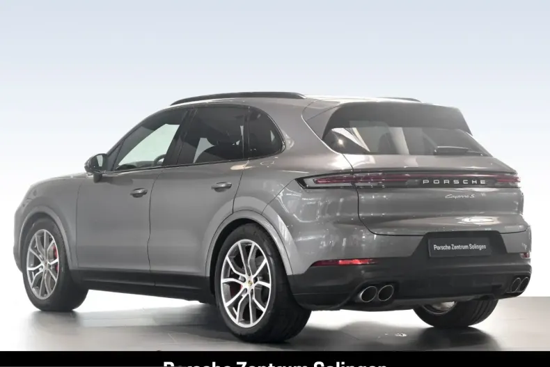 Porsche Cayenne din 2024 cu 27.459 km - oferta POR210005 - foto 3