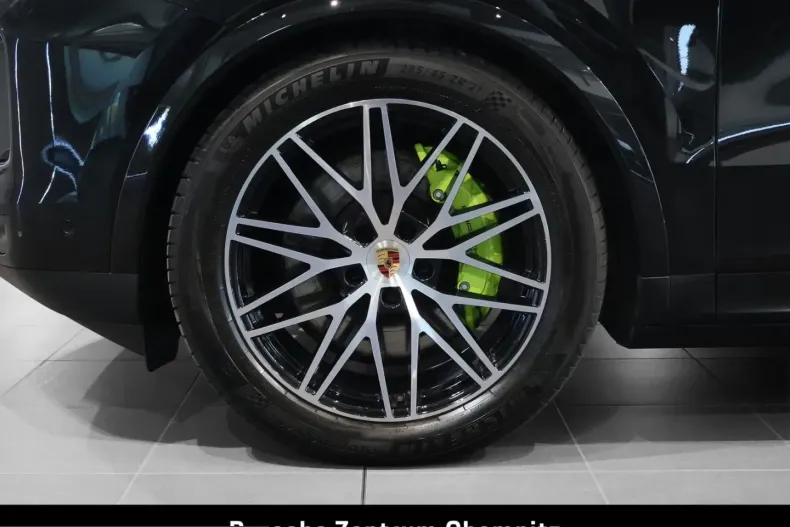 Porsche Cayenne din 2024 cu 23.350 km - oferta POR210007 - foto 8