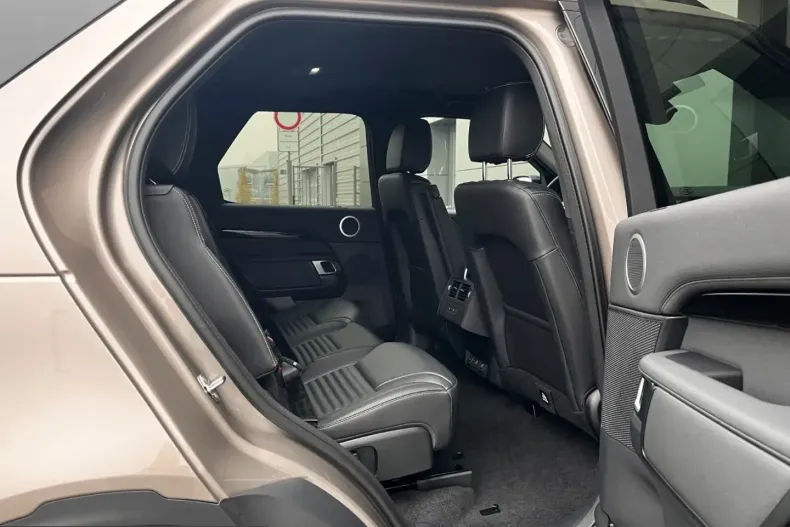 Land Rover Discovery din 2025 cu 17.000 km - oferta LAN210013 - foto 11
