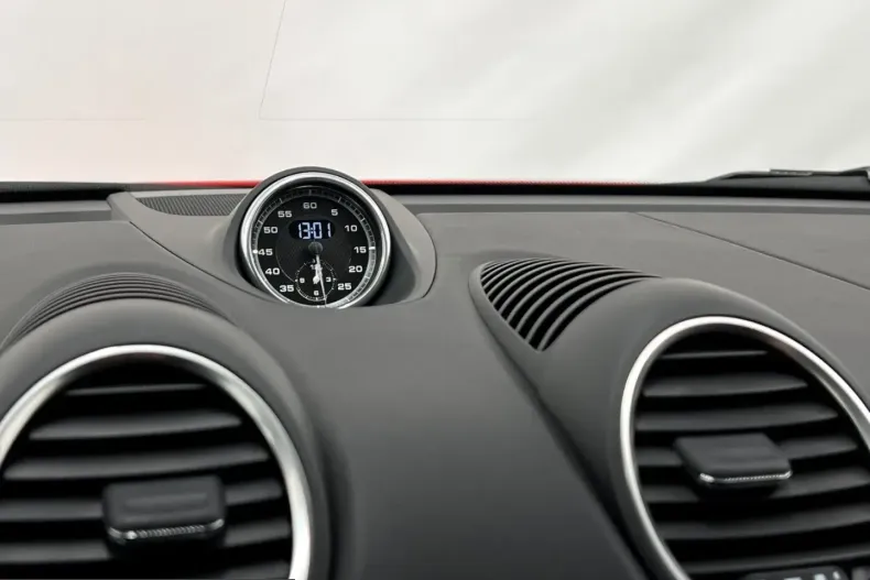 Porsche Boxster din 2024 cu 18.700 km - oferta POR210014 - foto 19
