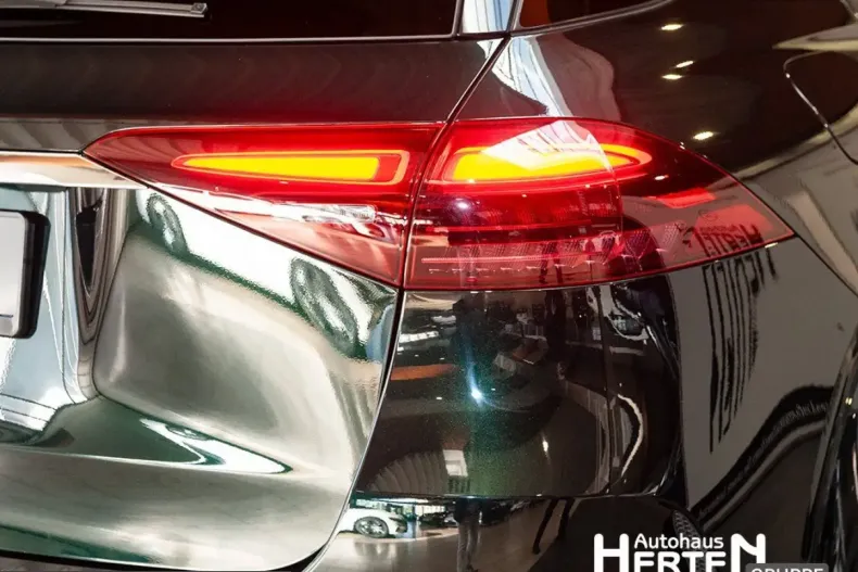 Mercedes-Benz GLE 63 AMG (Clasa GLE) din 2024 cu 31.409 km - oferta MER210015 - foto 14