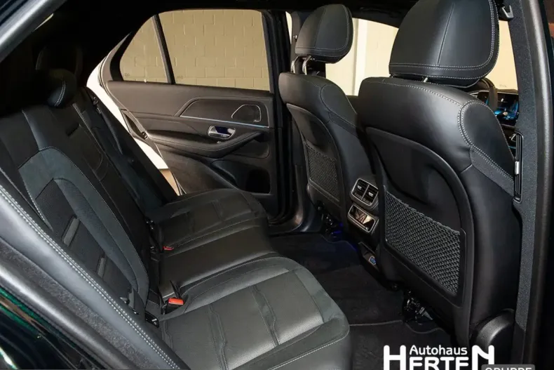 Mercedes-Benz GLE 63 AMG (Clasa GLE) din 2024 cu 31.409 km - oferta MER210015 - foto 17