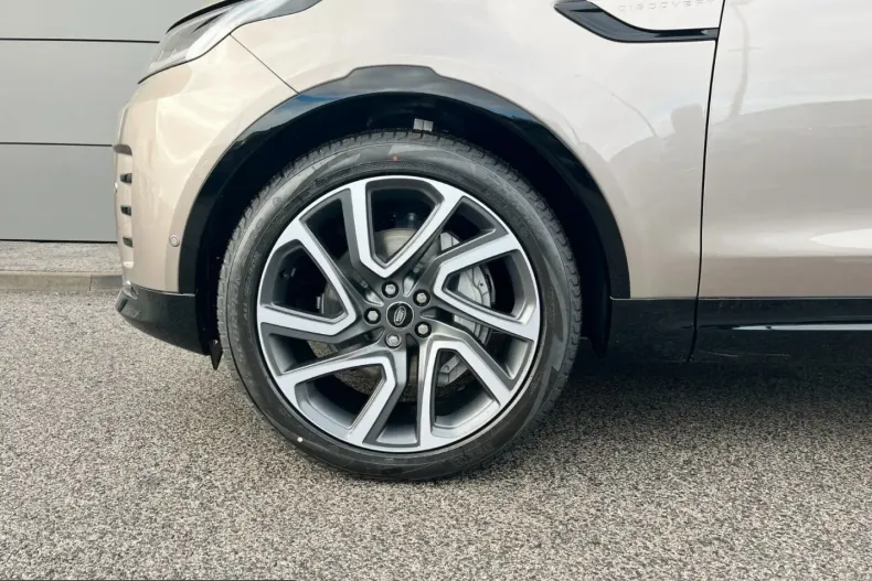 Land Rover Discovery din 2025 cu 25.000 km - oferta LAN210017 - foto 8