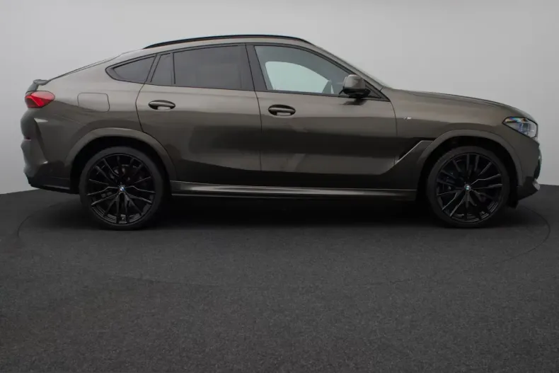 BMW X6 M50 (Seria X) din 2023 cu 81.977 km - oferta BMW210018 - foto 11