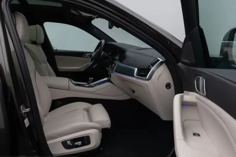 BMW X6 M50 (Seria X) din 2023 cu 81.977 km - oferta BMW210018 - foto 22