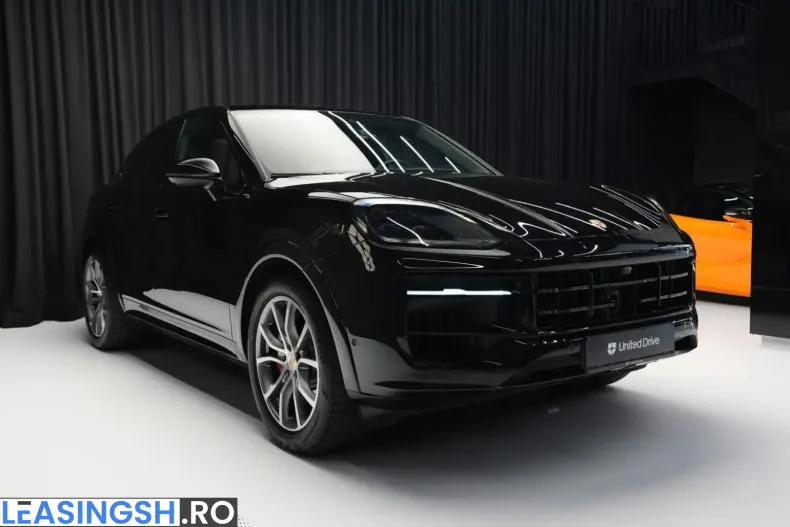 Porsche Cayenne din 2023 cu 13.811 km - oferta POR210021 - foto 3