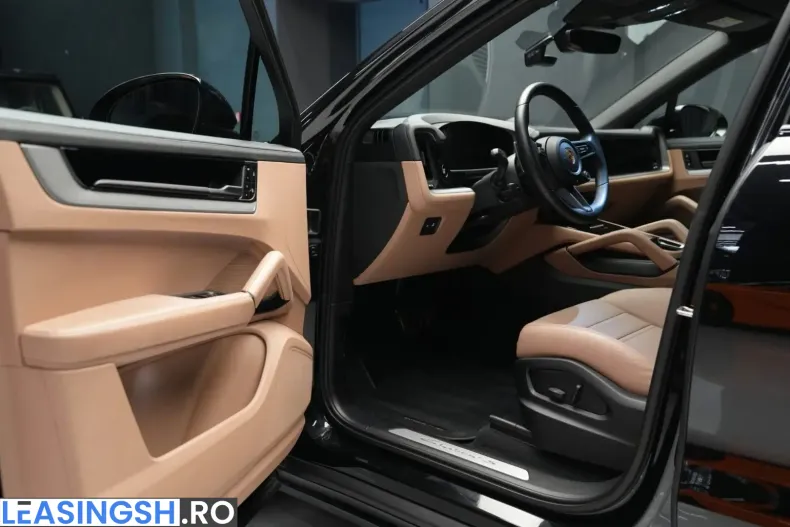 Porsche Cayenne din 2023 cu 13.811 km - oferta POR210021 - foto 10