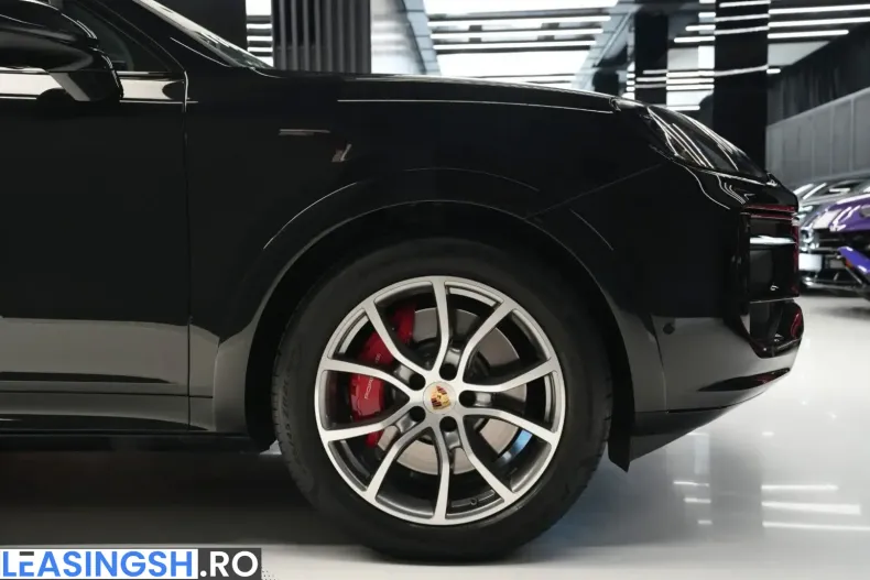 Porsche Cayenne din 2023 cu 13.811 km - oferta POR210021 - foto 28