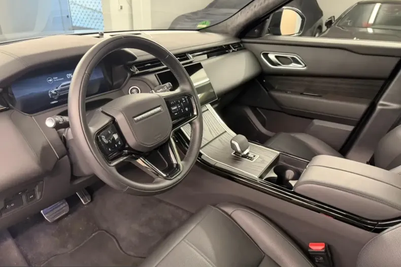 Land Rover Range Rover Velar din 2025 cu 14.206 km - oferta LAN210026 - foto 20