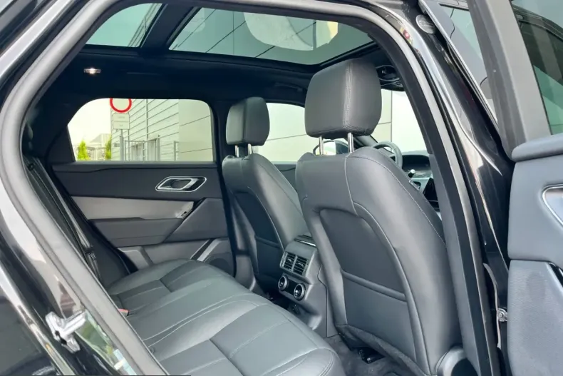 Land Rover Range Rover Velar din 2024 cu 43.000 km - oferta LAN210027 - foto 11