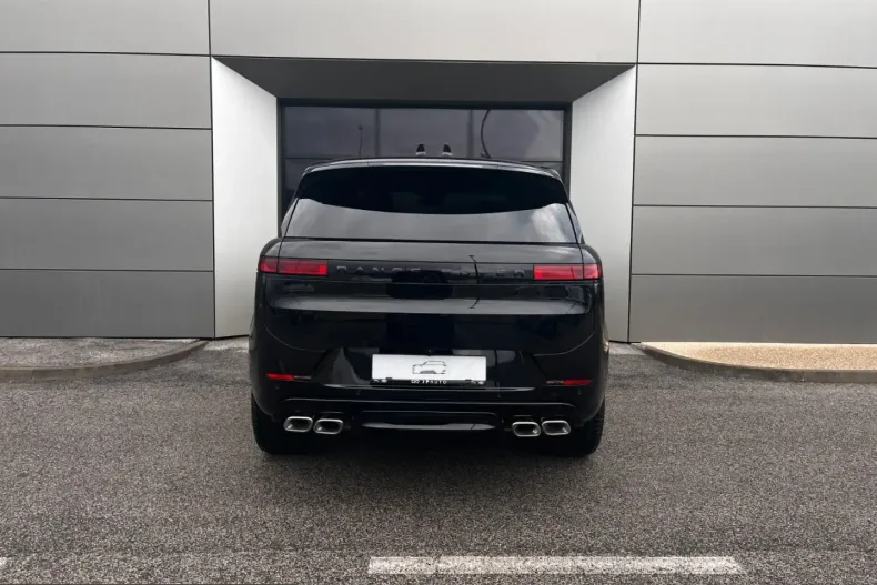 Land Rover Range Rover Sport din 2025 cu 14.100 km - oferta LAN210028 - foto 5